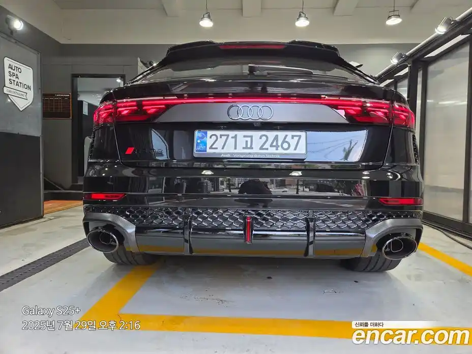 Audi RSQ8 2025 4.0 Автомат в Москве № 230256, фото 3