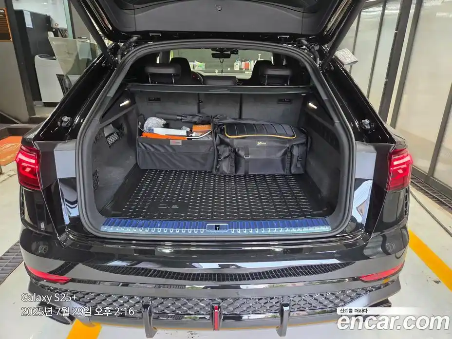 Audi RSQ8 2025 4.0 Автомат в Москве № 230256, фото 4