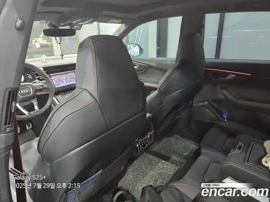 Audi RSQ8 2025 4.0 Автомат в Москве № 230256, фото 9