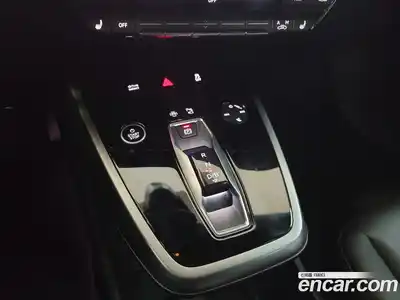 Audi Q4 e-tron 2023 0.2 Автомат в Москве № 230325, миниатюра 9