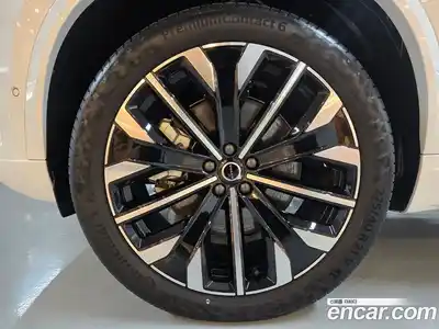 Volvo XC90 2025 2.0 Автомат в Москве № 230711, миниатюра 5