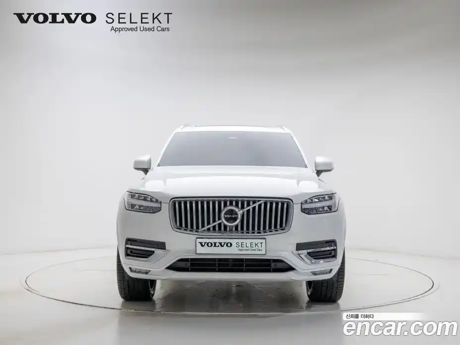 Volvo XC90 2025 2.0 Автомат в Москве № 230775, фото 4