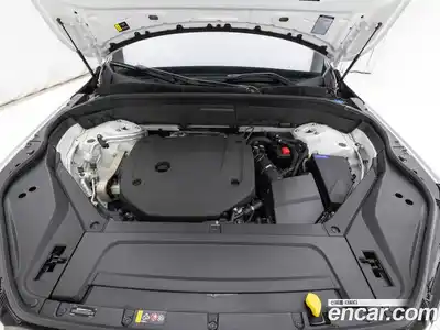 Volvo XC90 2025 2.0 Автомат в Москве № 230775, миниатюра 6