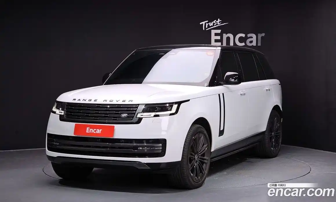Land Rover Range-Rover 2025 4.4 Автомат в Москве № 231135, фото 7