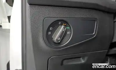 Volkswagen Tiguan 2020 2.0 Автомат в Москве № 232170, миниатюра 8