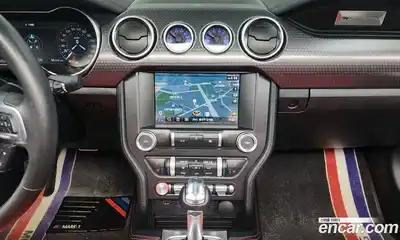 Ford Mustang 2022 5.0 Автомат в Москве № 233080, миниатюра 11