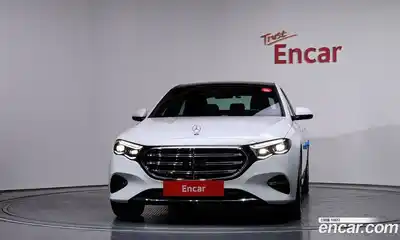 Mercedes-Benz E-Class, 2025