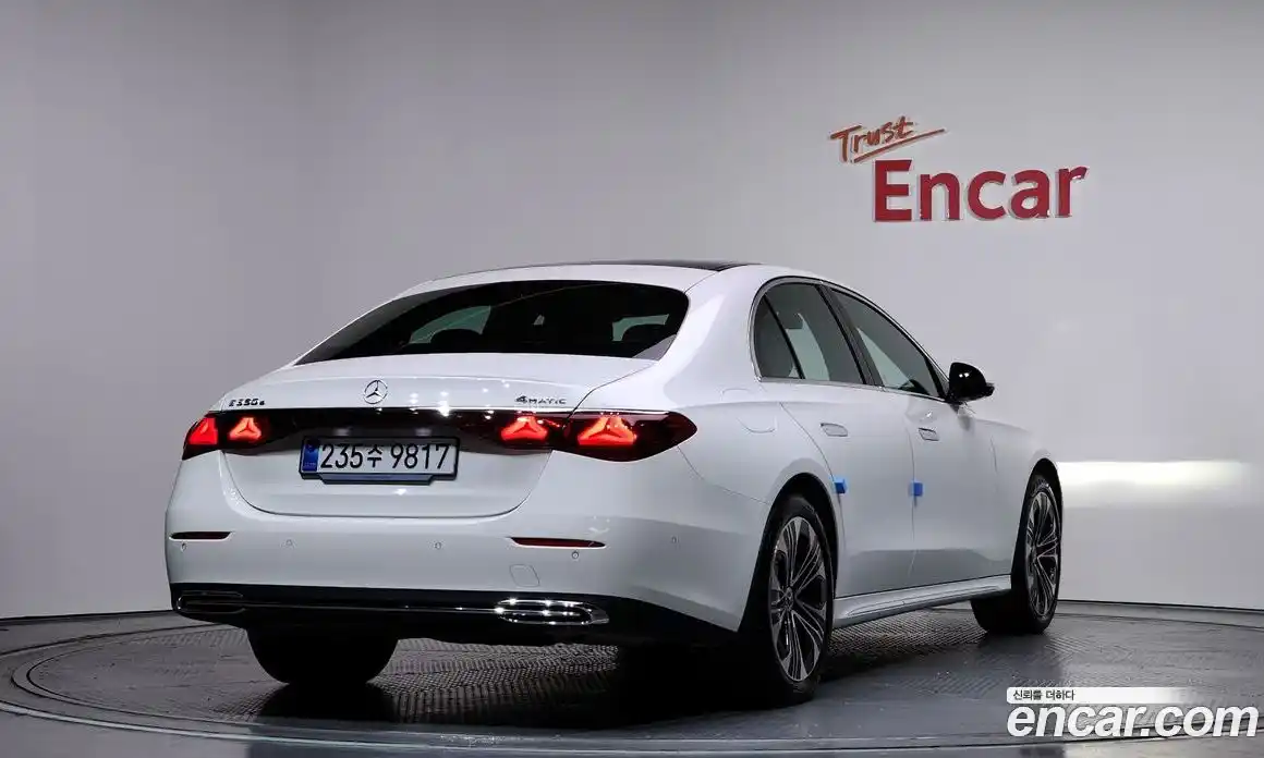 Mercedes-Benz E-Class 2025 2.0 Автомат в Москве № 238099, фото 18