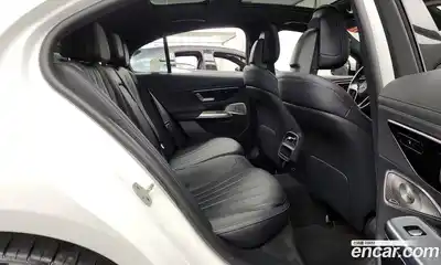 Mercedes-Benz E-Class 2025 2.0 Автомат в Москве № 238099, миниатюра 2