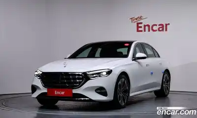 Mercedes-Benz E-Class 2025 2.0 Автомат в Москве № 238099, миниатюра 4