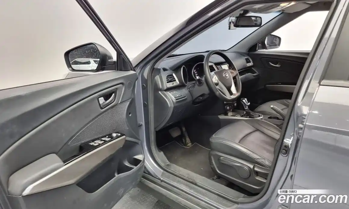 SsangYong TIBOLI 2019 1.6 Автомат в Москве № 23981, фото 13