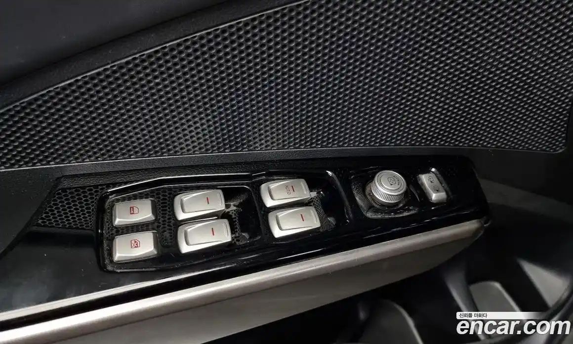 SsangYong TIBOLI 2019 1.6 Автомат в Москве № 23981, фото 17