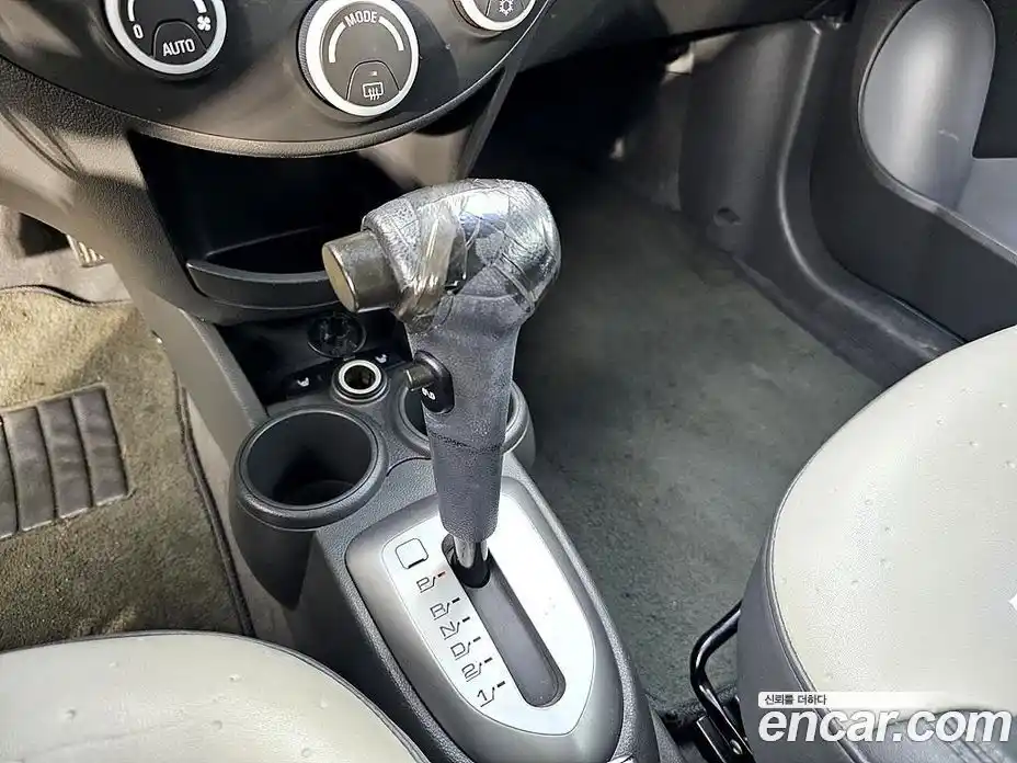 Chevrolet Matiz 2010 1.0 Автомат в Москве № 241071, фото 15