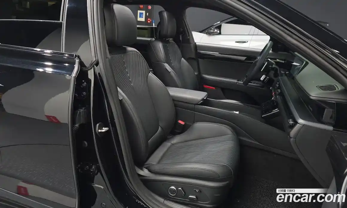 Hyundai Grandeur 2023 3.5 Автомат в Москве № 245444, фото 8