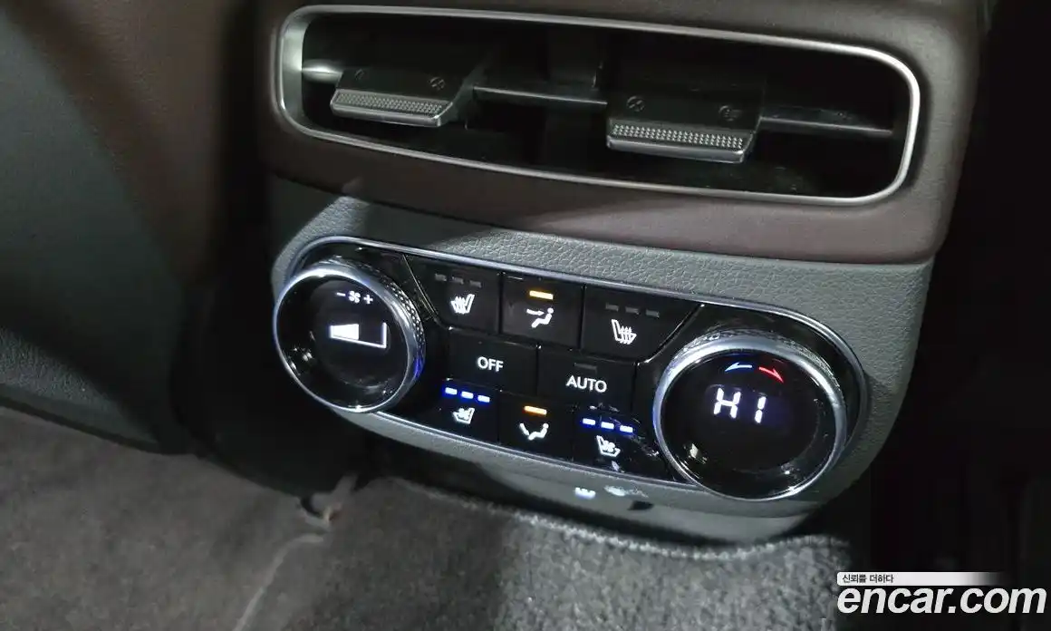 Genesis GV70 2021 2.2 Автомат в Москве № 25474, фото 13