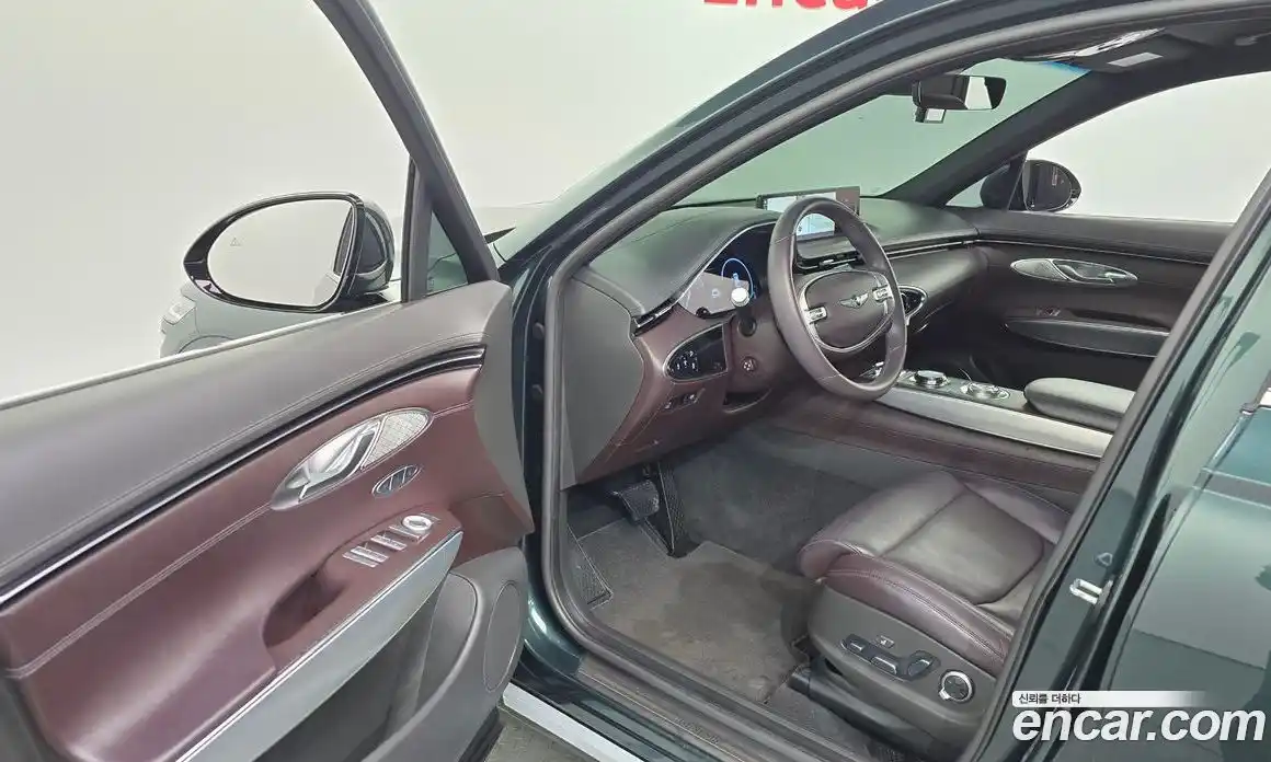 Genesis GV70 2021 2.2 Автомат в Москве № 25474, фото 3