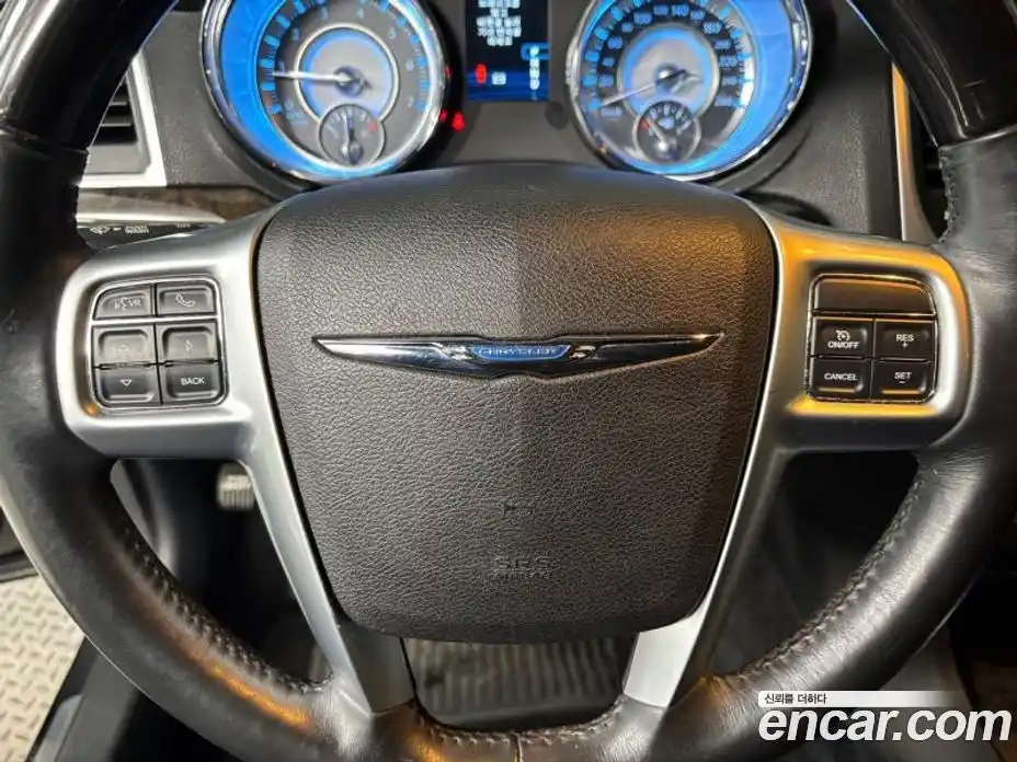 Chrysler 300C 2013 3.6 Автомат в Москве № 256762, фото 12