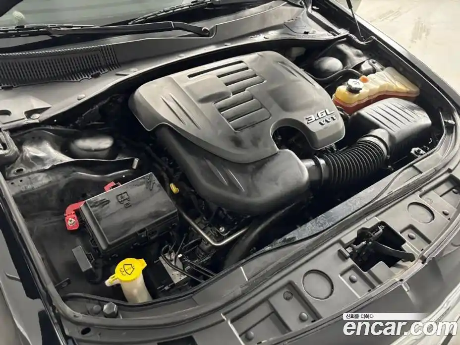 Chrysler 300C 2013 3.6 Автомат в Москве № 256762, фото 19