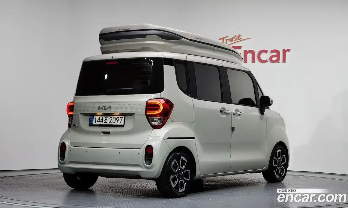 Kia Ray 2022 1.0 Автомат в Москве № 269697, фото 14