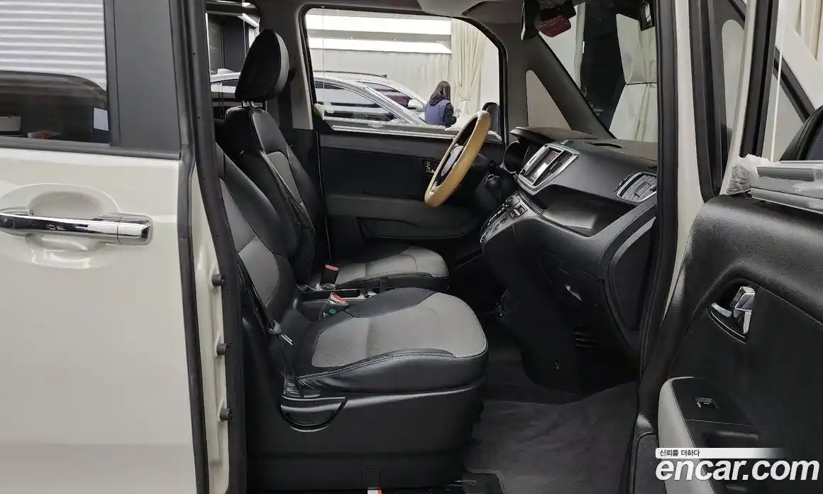 Kia Ray 2022 1.0 Автомат в Москве № 269697, фото 16