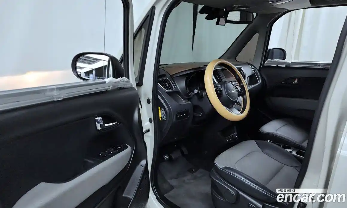 Kia Ray 2022 1.0 Автомат в Москве № 269697, фото 18