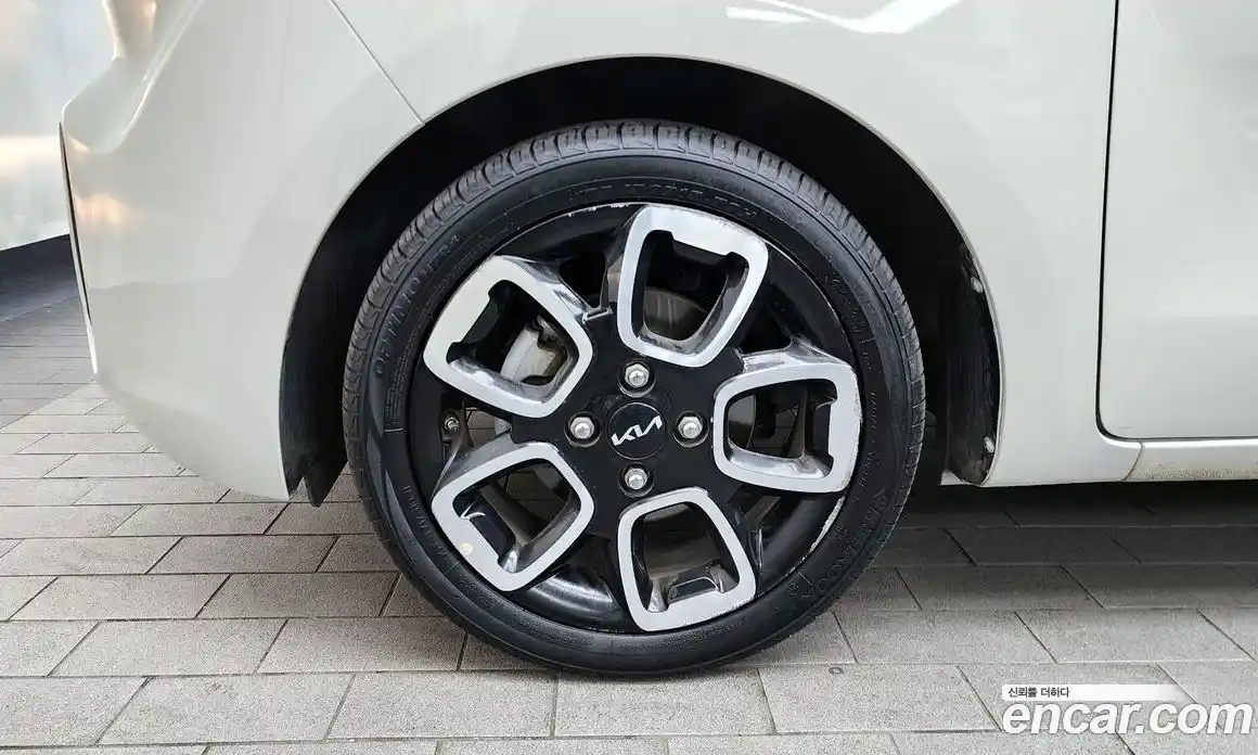 Kia Ray 2022 1.0 Автомат в Москве № 269697, фото 6