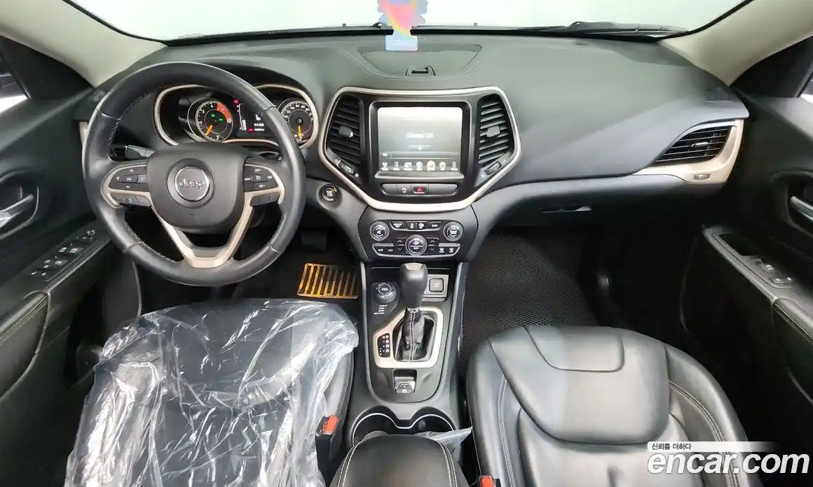 Jeep Cherokee 2016 2.2 Автомат в Москве № 278923, фото 20