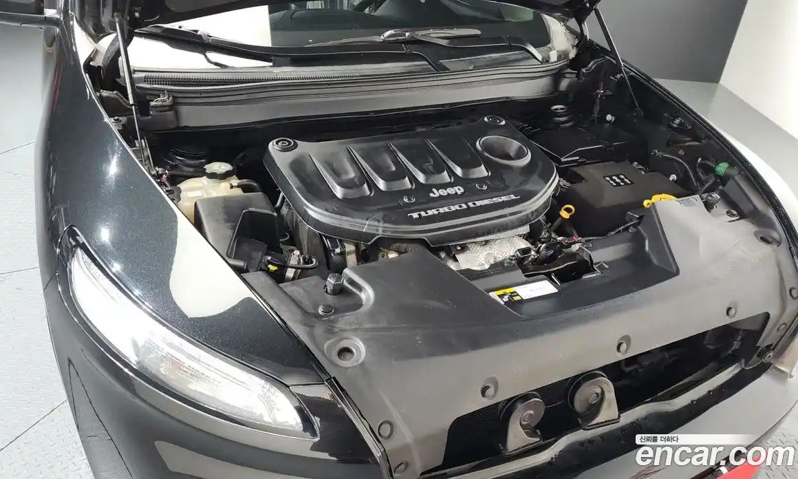 Jeep Cherokee 2016 2.2 Автомат в Москве № 278923, фото 3