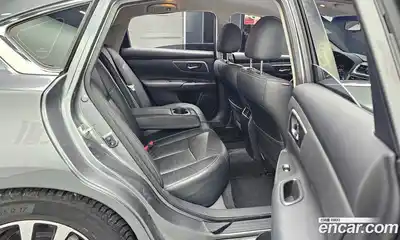 Nissan Altima 2017 2.5 Автомат в Москве № 284971, миниатюра 10