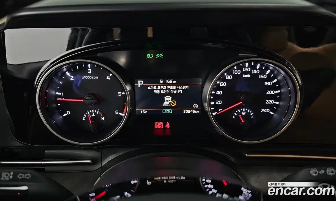 Kia Canival 2023 2.2 Автомат в Москве № 287025, фото 11