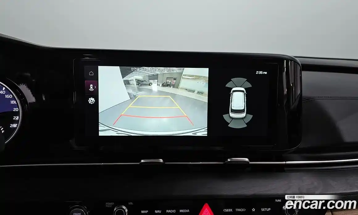 Kia Canival 2023 2.2 Автомат в Москве № 287025, фото 12