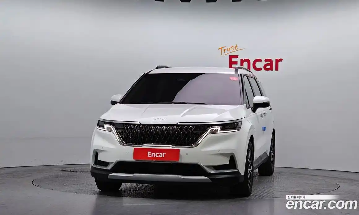 Kia Canival 2023 2.2 Автомат в Москве № 287025, фото 17