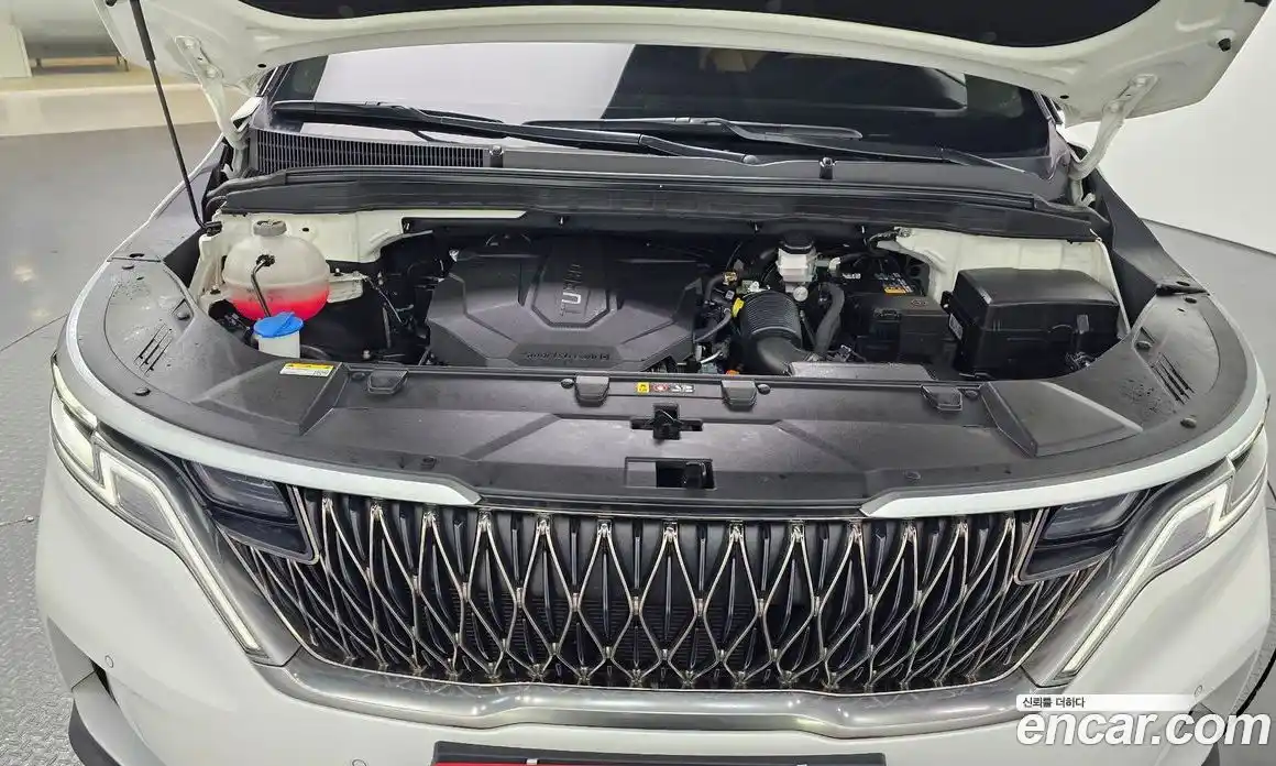 Kia Canival 2023 2.2 Автомат в Москве № 287025, фото 19