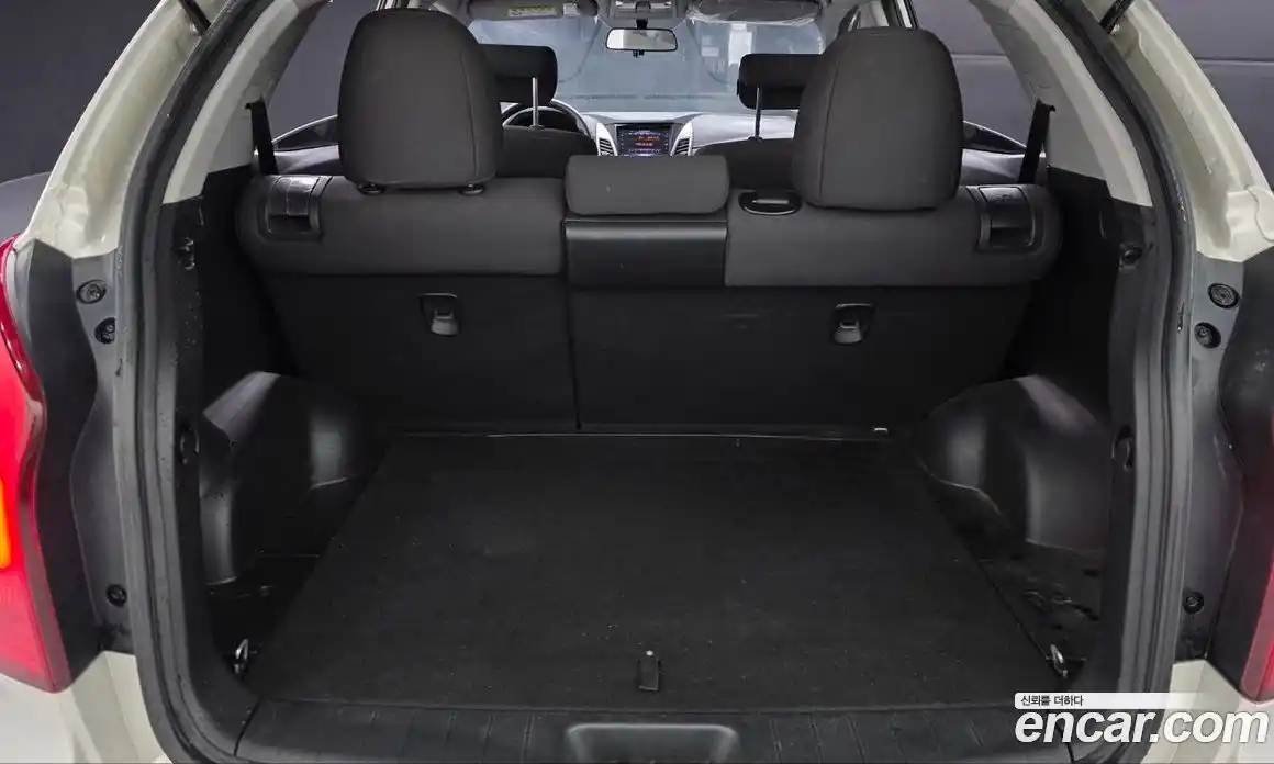 SsangYong Korando 2014 2.0 Механическая в Москве № 28814, фото 18