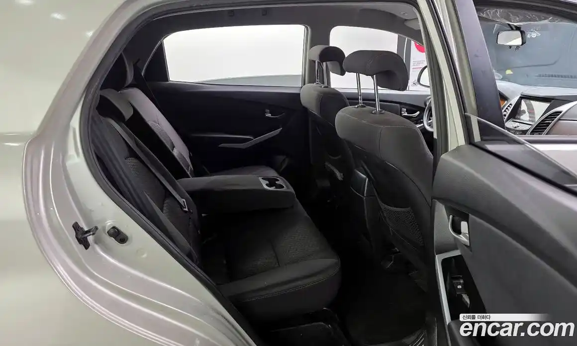 SsangYong Korando 2014 2.0 Механическая в Москве № 28814, фото 19