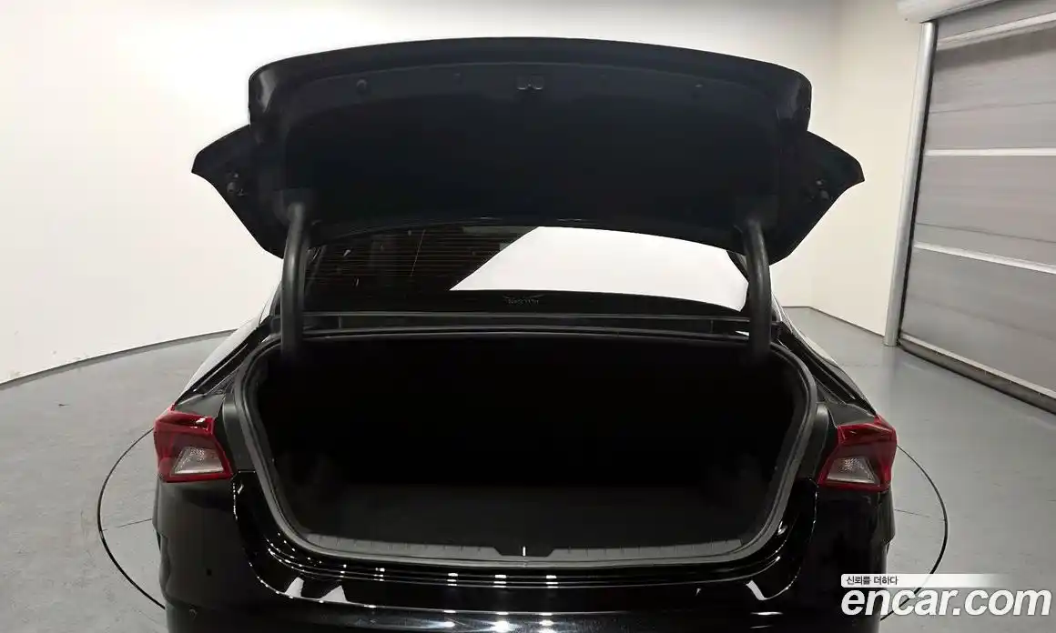 Kia K5 2022 1.6 Автомат в Москве № 288341, фото 16