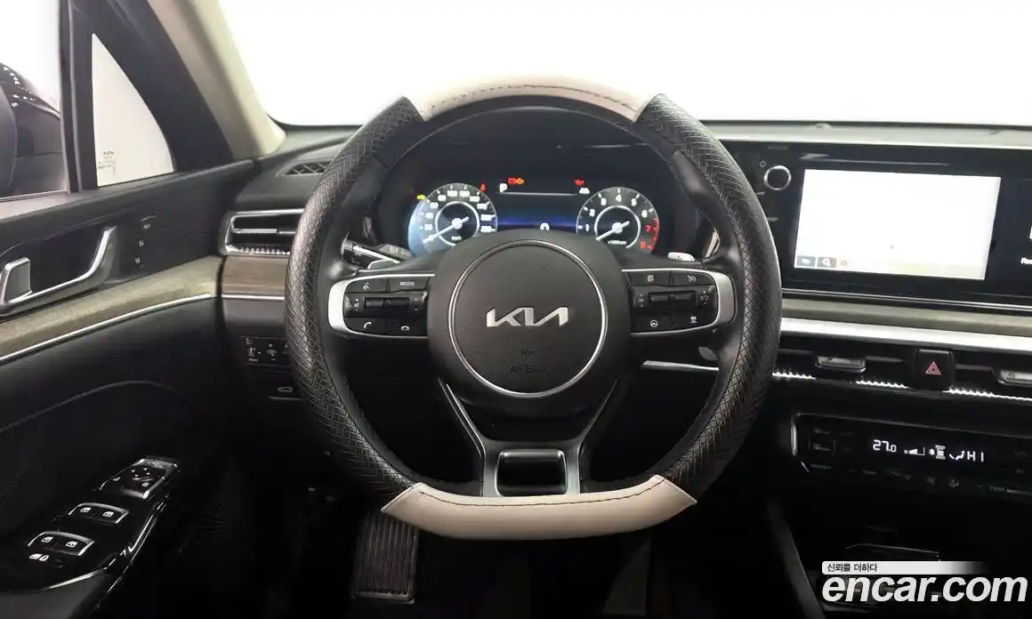 Kia K5 2022 1.6 Автомат в Москве № 288341, фото 3