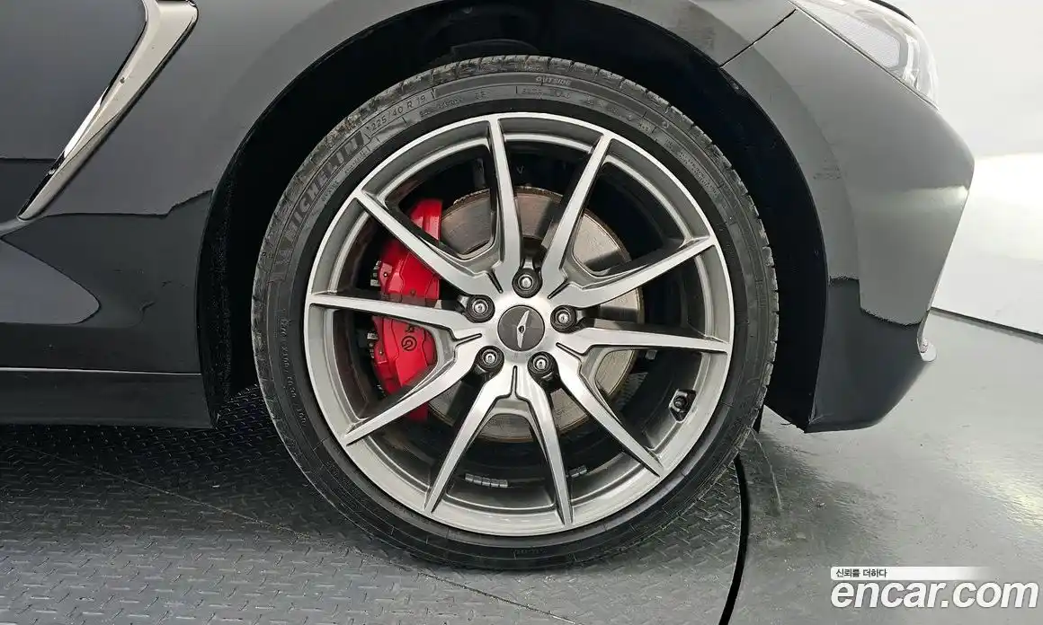 Genesis G70 2018 3.3 Автомат в Москве № 289562, фото 14