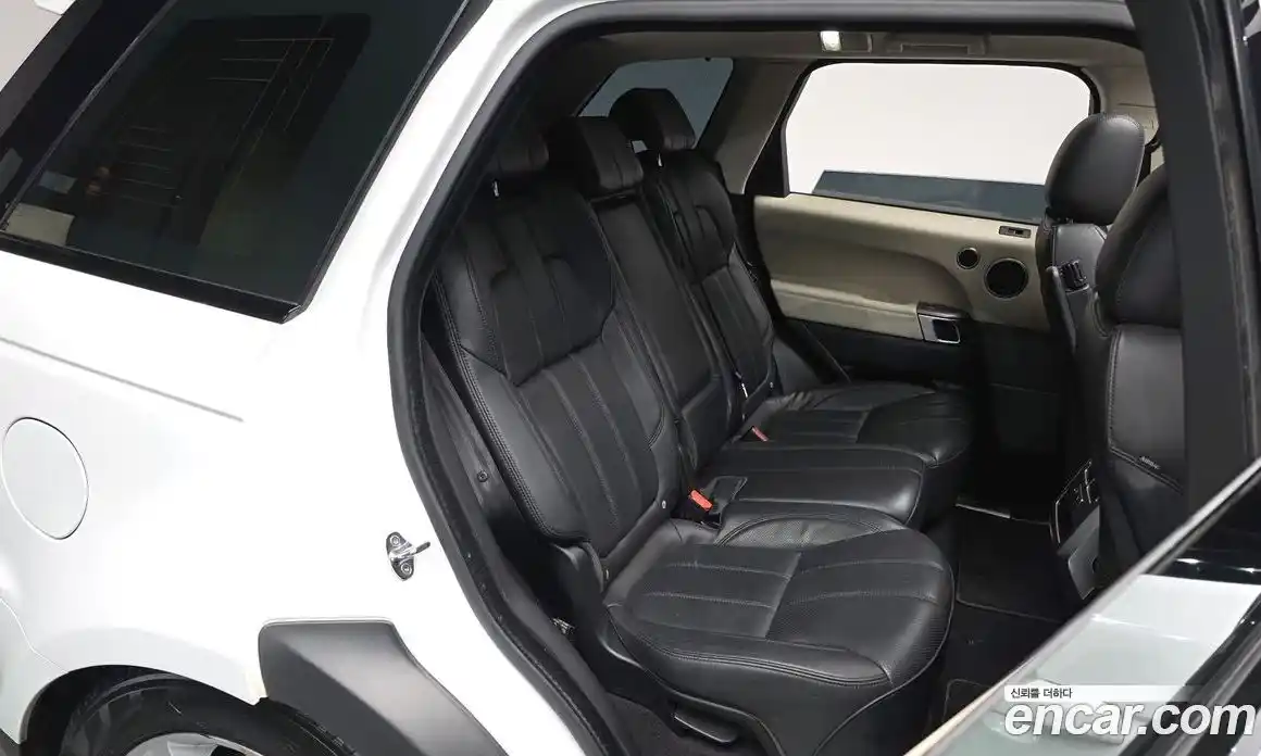 Land Rover Range-Rover Sport 2017 3.0 Автомат в Москве № 298216, фото 12