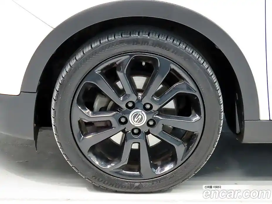 SsangYong TIBOLI 2017 1.6 Автомат в Москве № 29959, фото 20