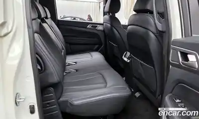 SsangYong Rexton 2019 2.2 Автомат в Москве № 30444, миниатюра 4