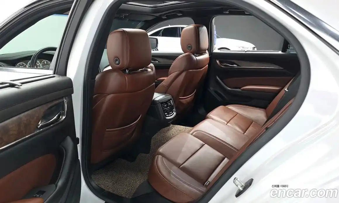 Cadillac CTS 2015 2.0 Автомат в Москве № 306789, фото 12