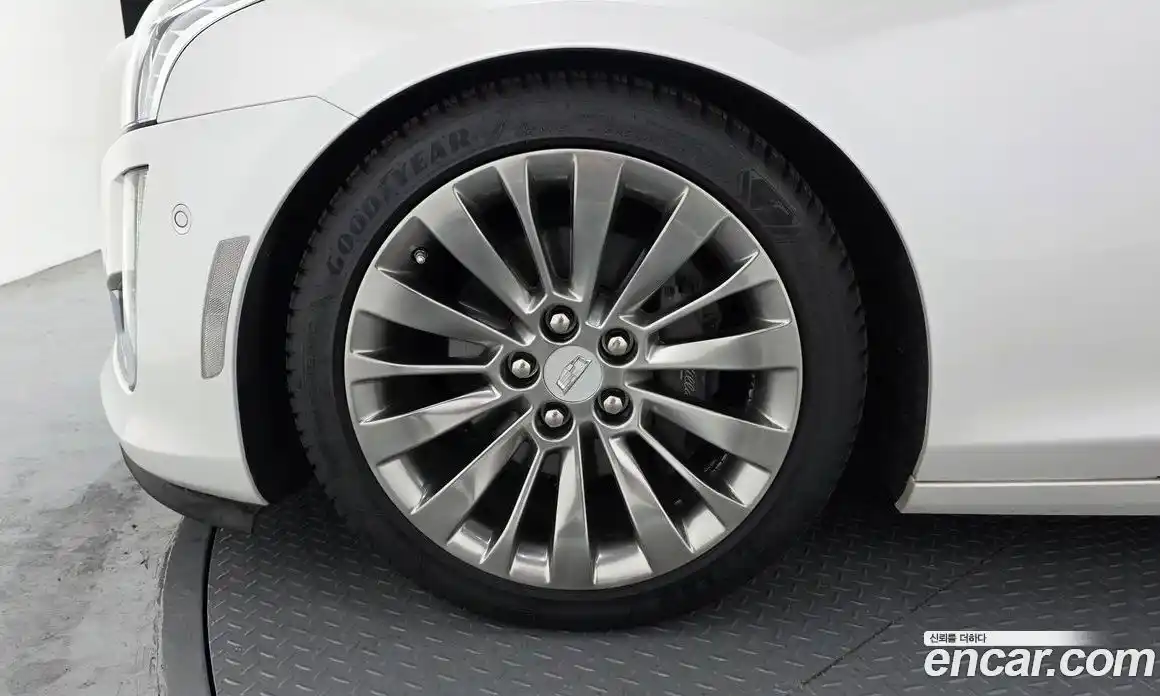 Cadillac CTS 2015 2.0 Автомат в Москве № 306789, фото 5