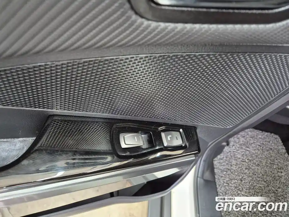 SsangYong TIBOLI 2022 1.5 Автомат в Москве № 310760, фото 9