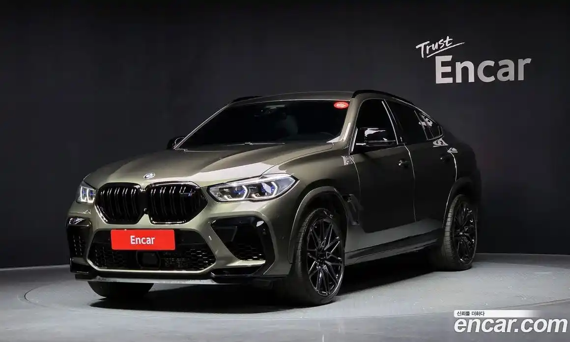BMW X6M 2021 4.4 Автомат в Москве № 330366, фото 1