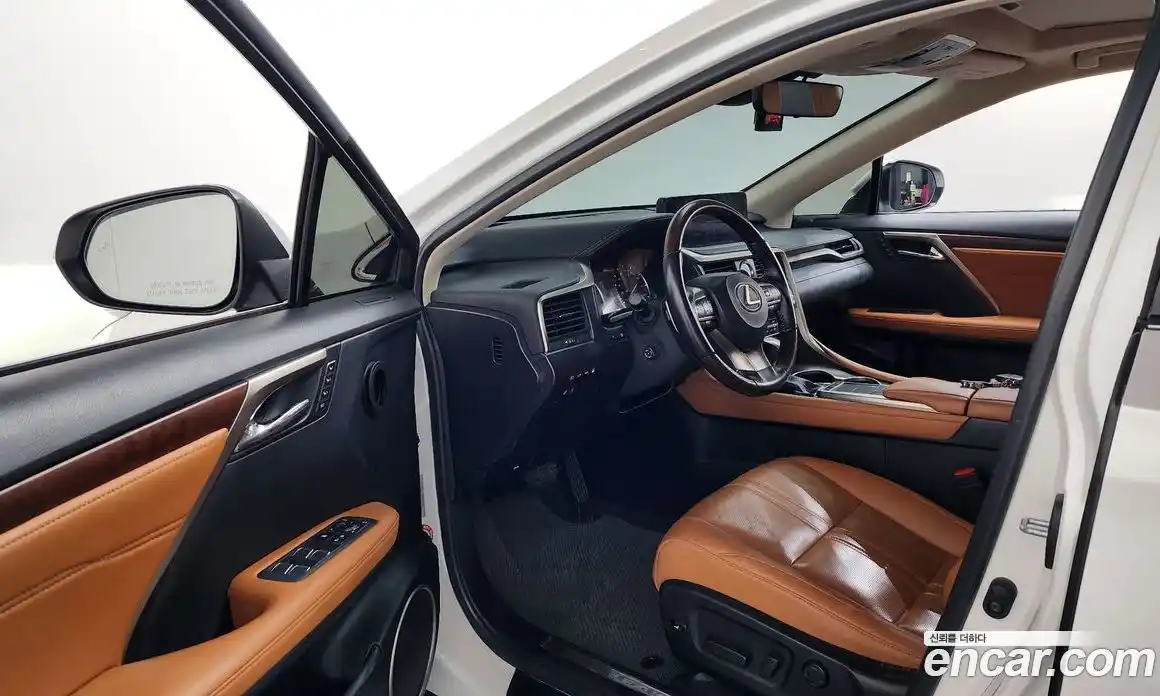 Lexus RX 2020 3.5 Автомат в Москве № 334315, фото 12