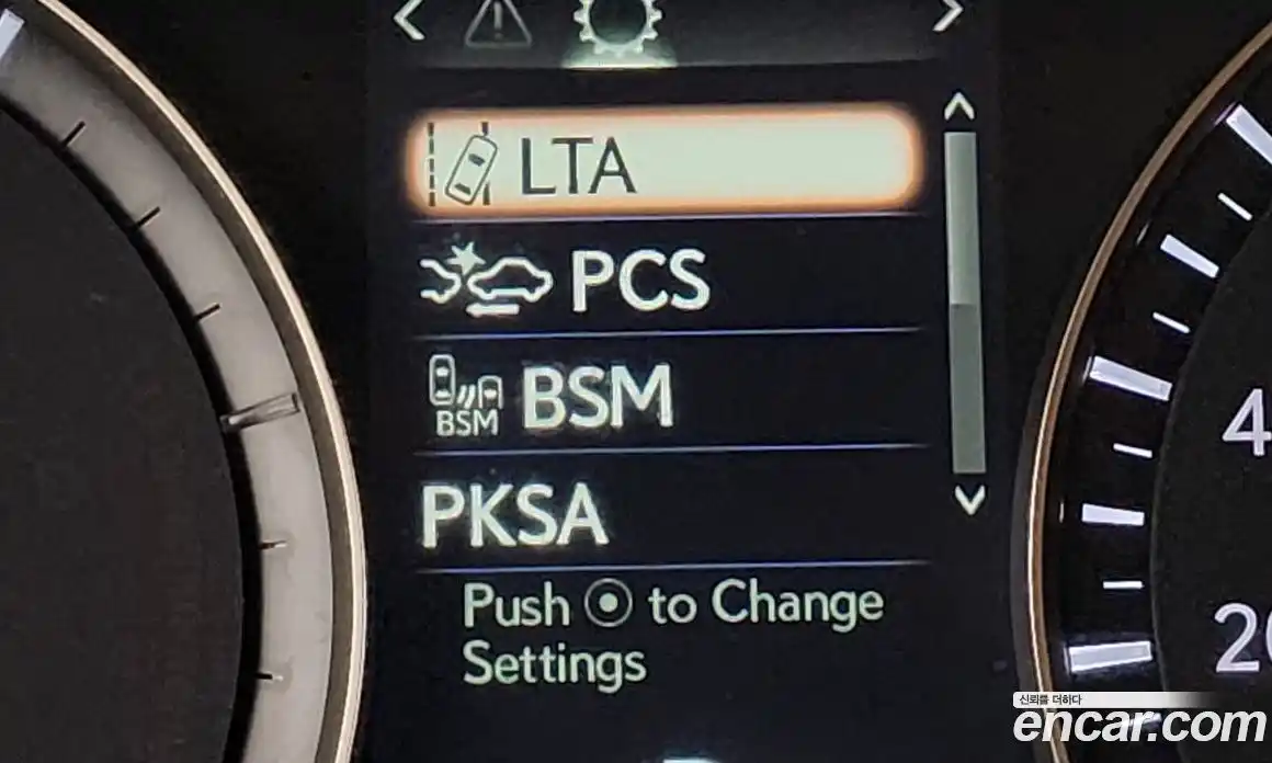 Lexus RX 2020 3.5 Автомат в Москве № 334315, фото 14