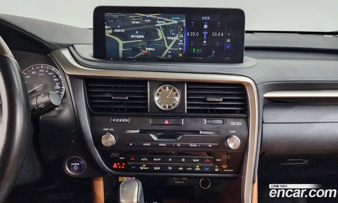 Lexus RX 2020 3.5 Автомат в Москве № 334315, фото 7