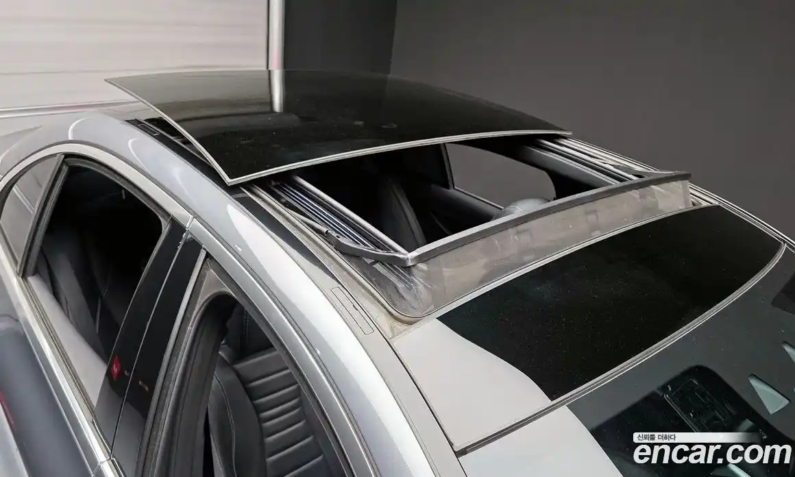 Mercedes-Benz E-Class 2021 2.0 Автомат в Москве № 342432, фото 19