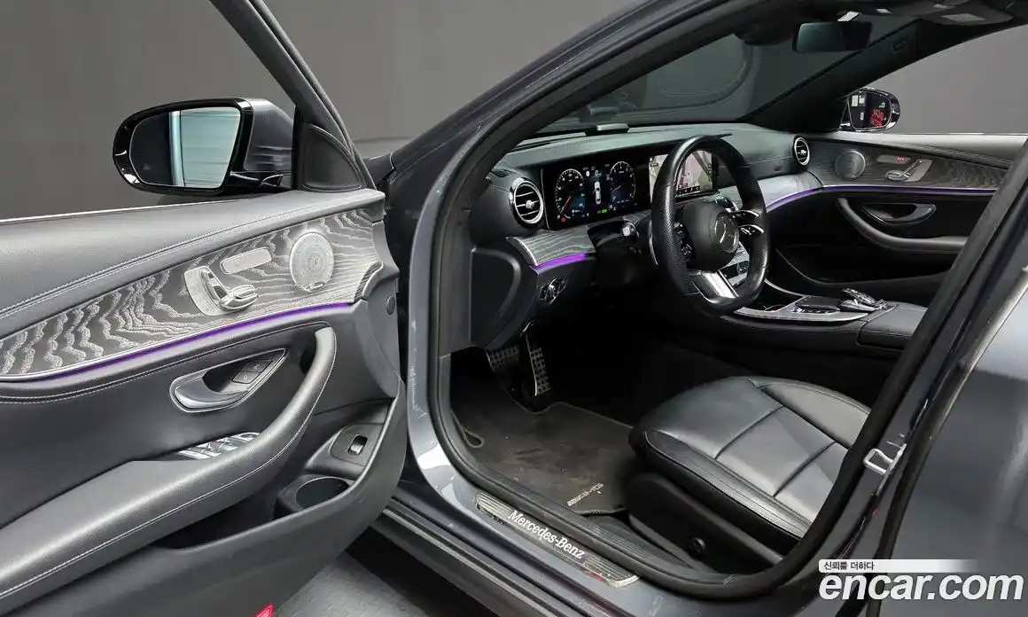 Mercedes-Benz E-Class 2021 2.0 Автомат в Москве № 342432, фото 10